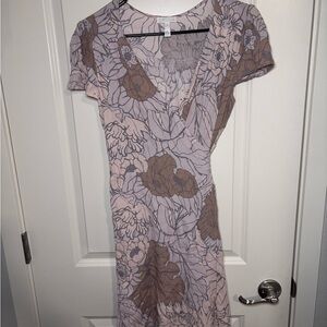 Leith Floral V-Neck Wrap Dress - Pink and tan